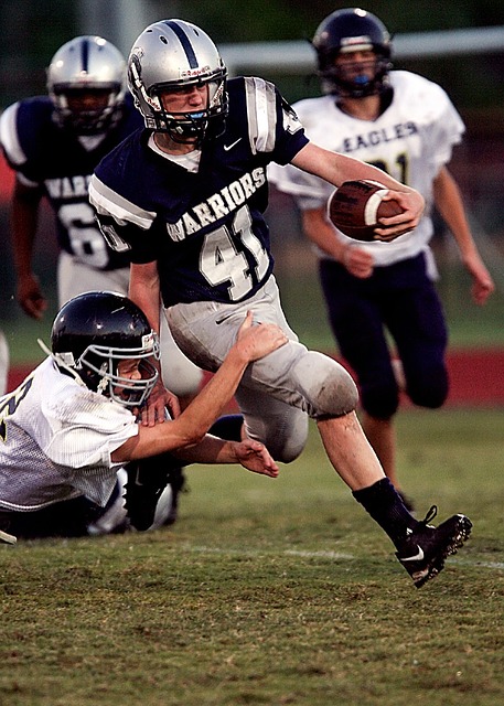 美洲杯B組第2輪巴西4-0秘魯 內馬爾獨造3球理查利森傳射建功.